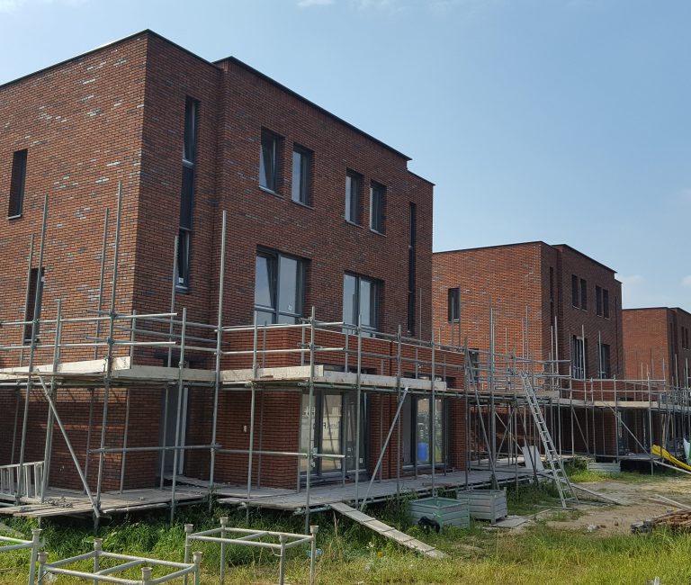 Eerste woningen Laan van Zuidbroek in Apeldoorn opgeleverd - Nikkels