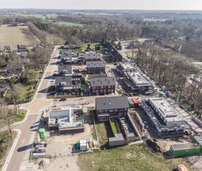 Nikkels_heideveldharfsen_drone-4