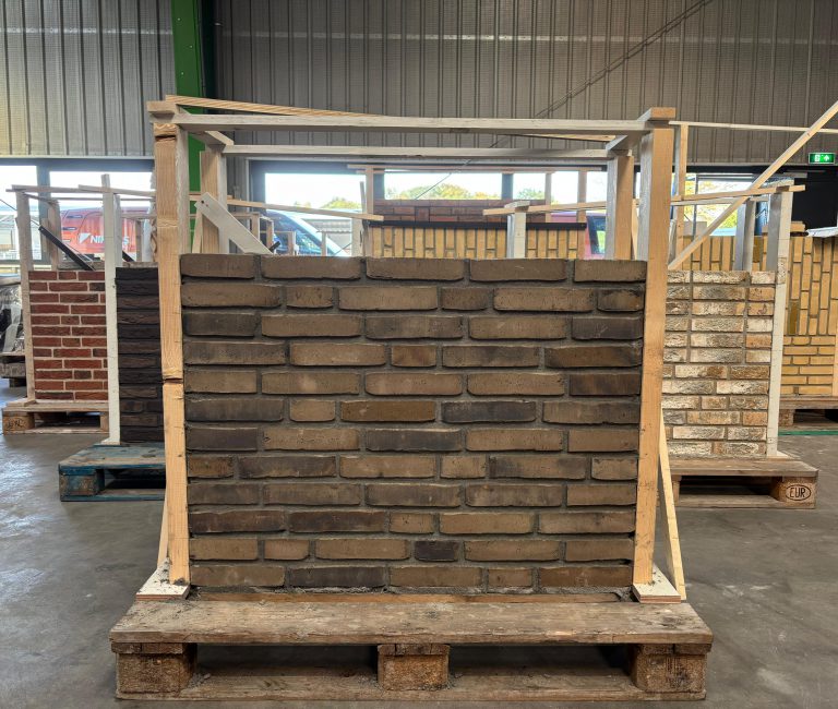 WhatsApp Image 2025-10-28 at 08.40.38 (1)