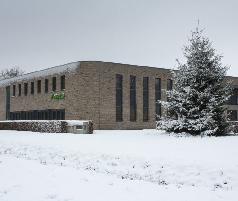 nikkels pand sneeuw-1